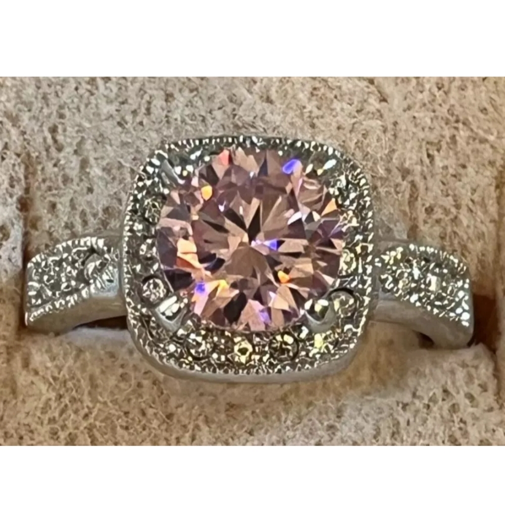Swarovski Elegant Silver and Pink Ring